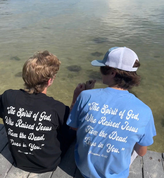 8:11 T-shirt in Grey